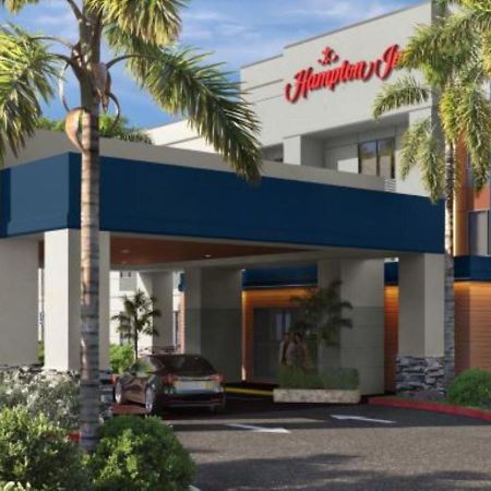 Hampton Inn & Suites Lathrop Bagian luar foto