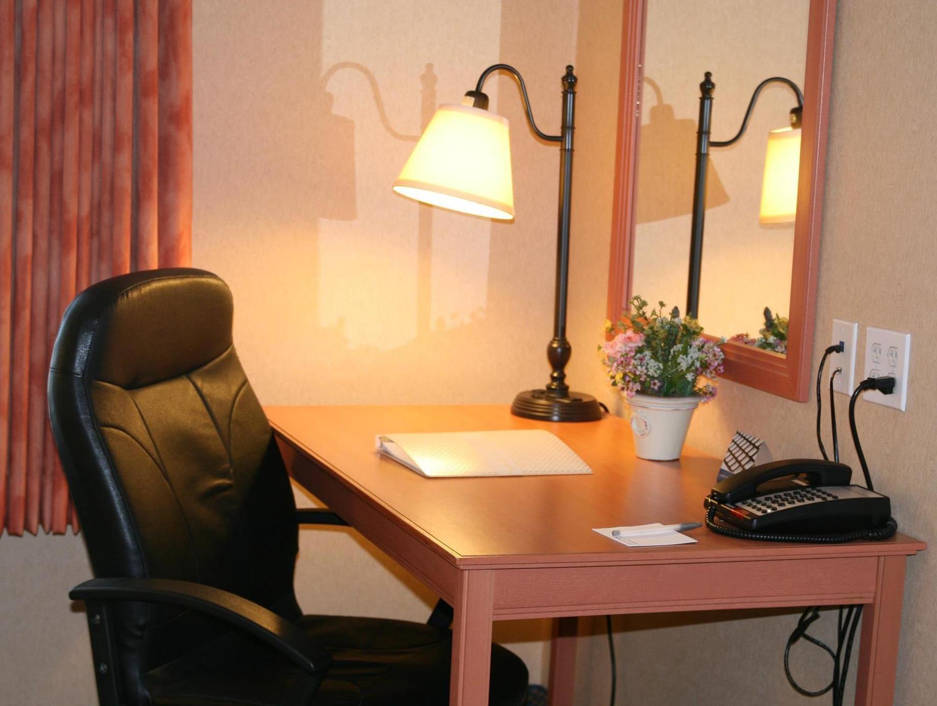 Hampton Inn & Suites Lathrop Bagian luar foto