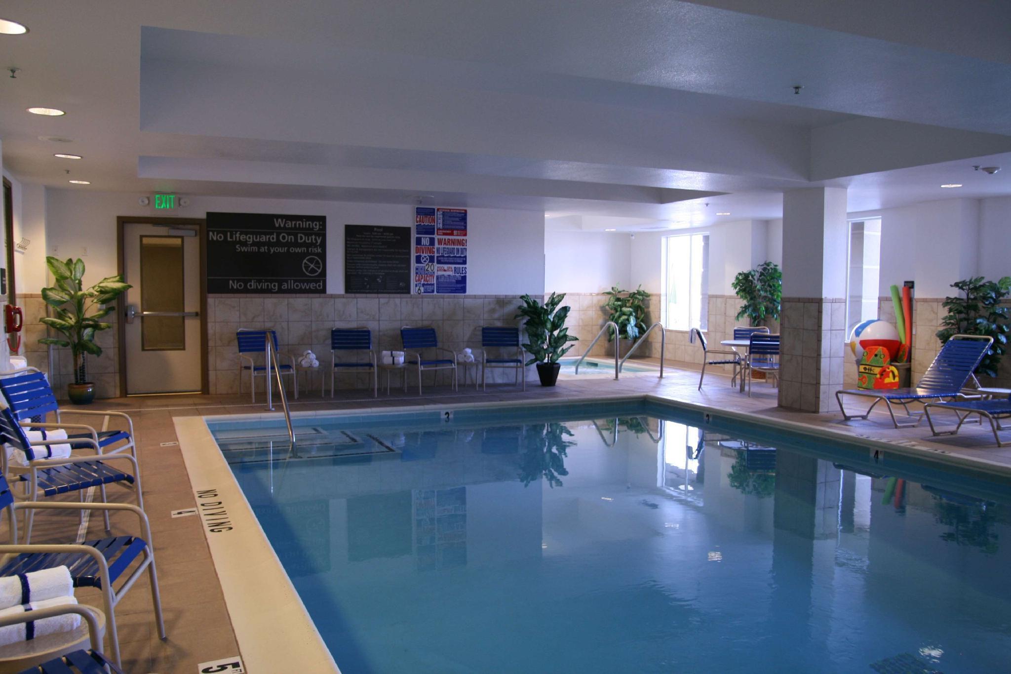 Hampton Inn & Suites Lathrop Bagian luar foto