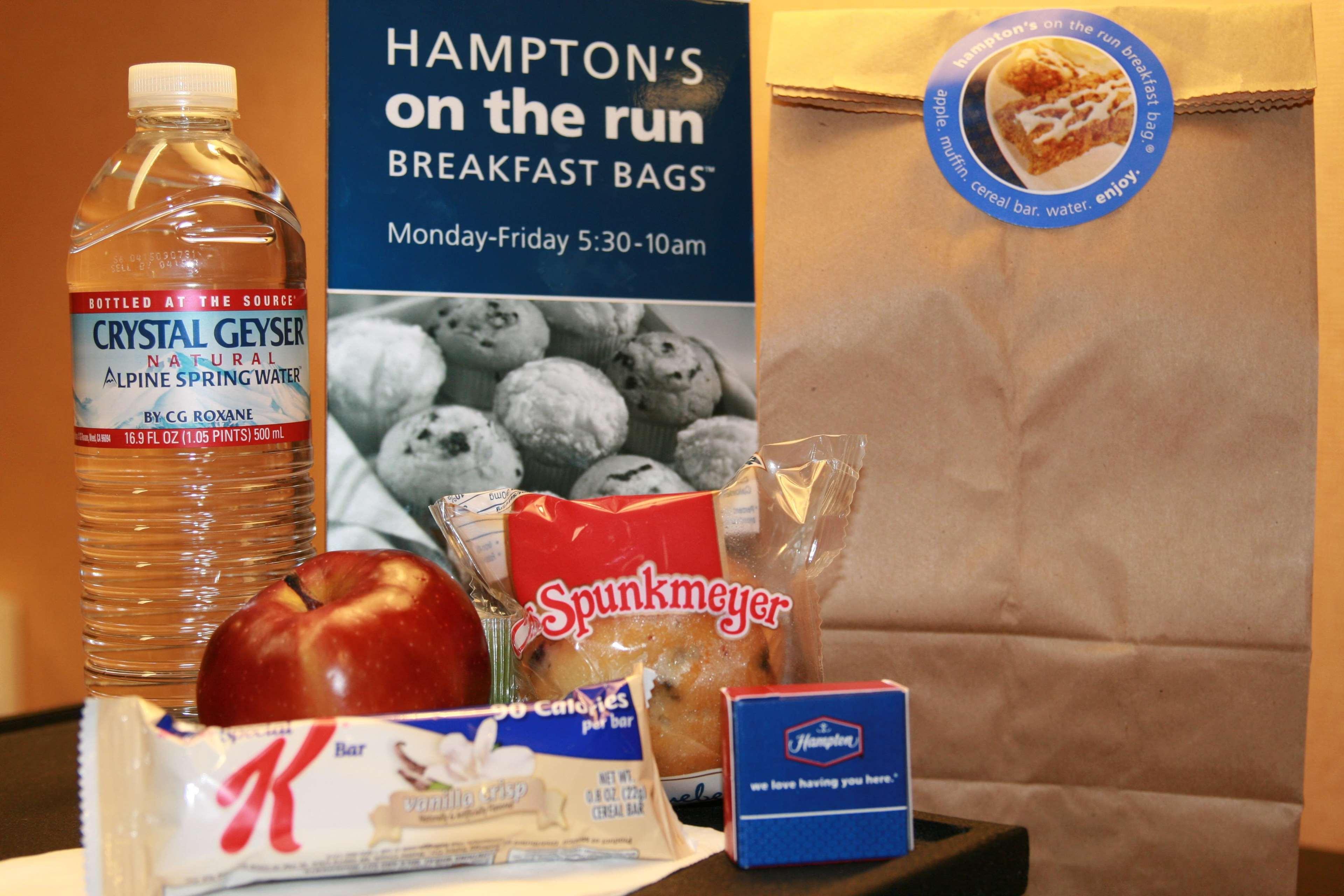 Hampton Inn & Suites Lathrop Bagian luar foto