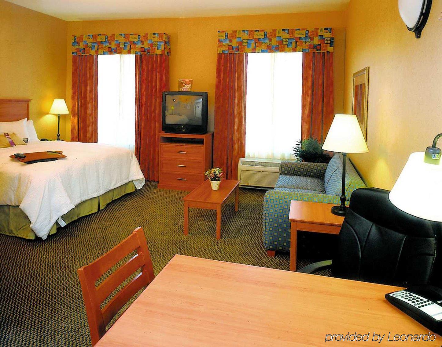 Hampton Inn & Suites Lathrop Ruang foto
