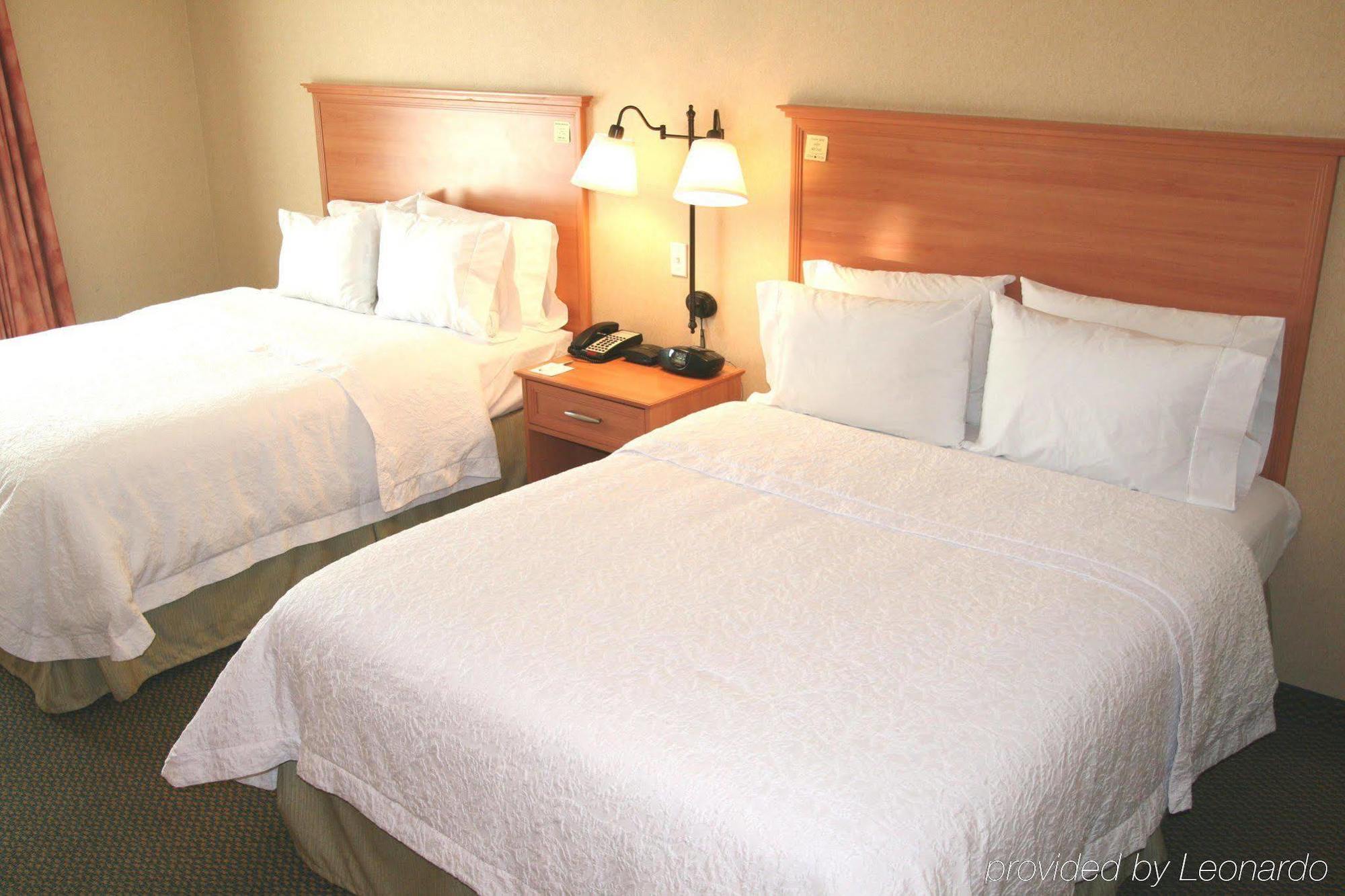 Hampton Inn & Suites Lathrop Bagian luar foto