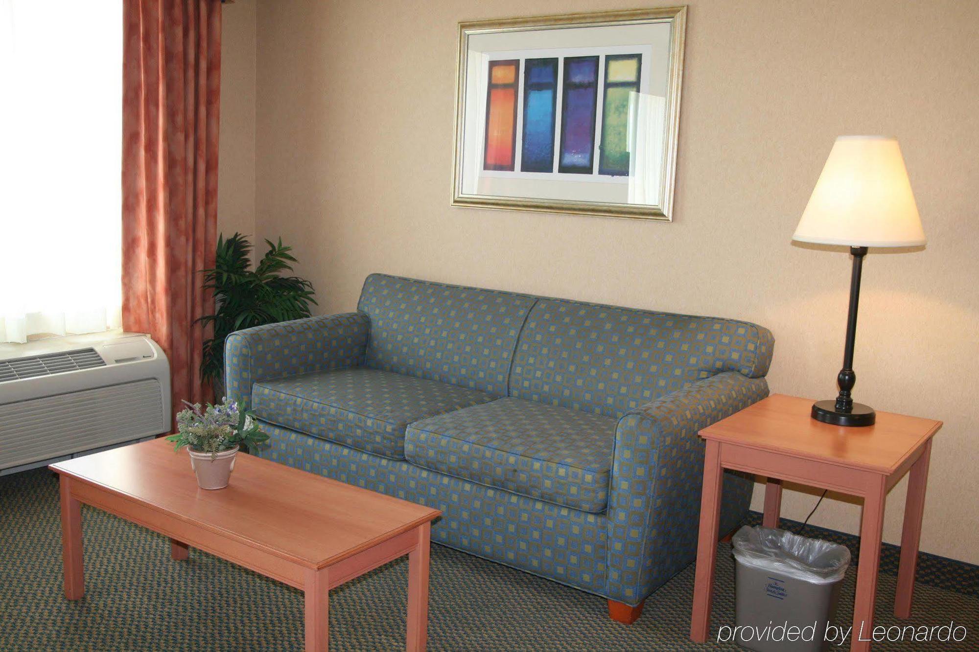 Hampton Inn & Suites Lathrop Bagian luar foto